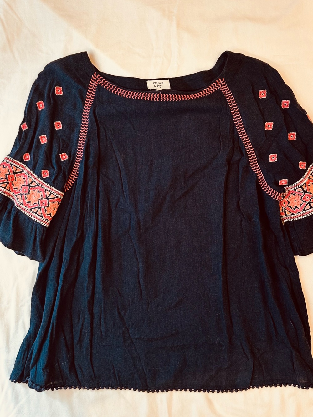 Crown & Ivy Women's Boho style Tunic in Navy w/ Coral embroidery